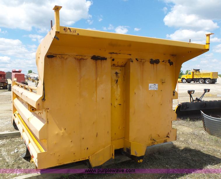image for item L6043 Dump bed