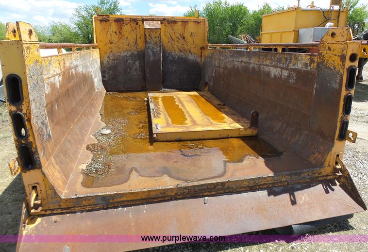 image for item L6043 Dump bed