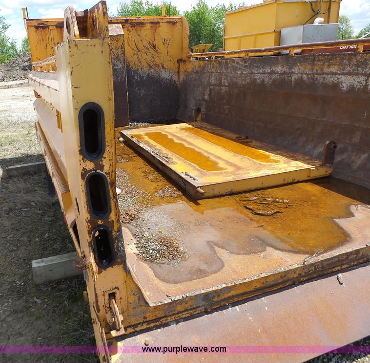 image for item L6043 Dump bed