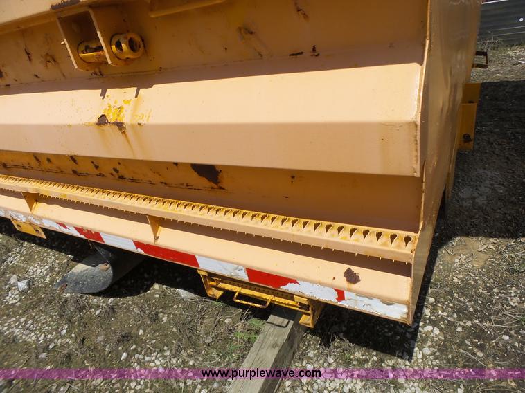 image for item L6043 Dump bed