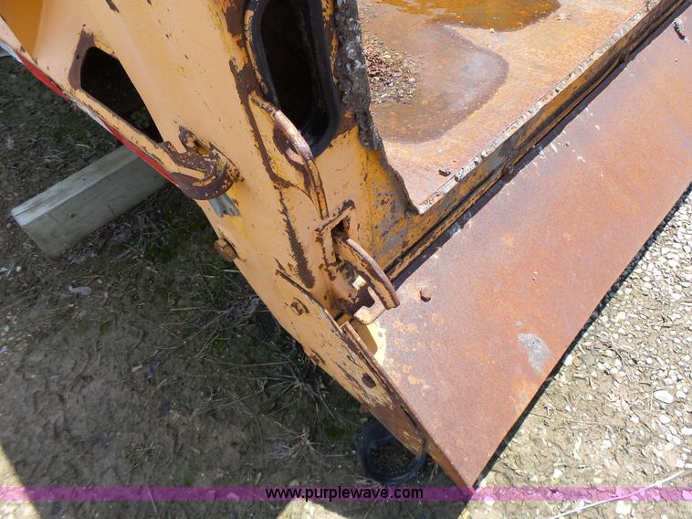 image for item L6043 Dump bed