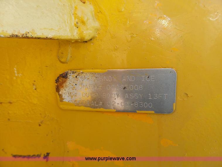 image for item L6058 2002 International F2554 dump truck