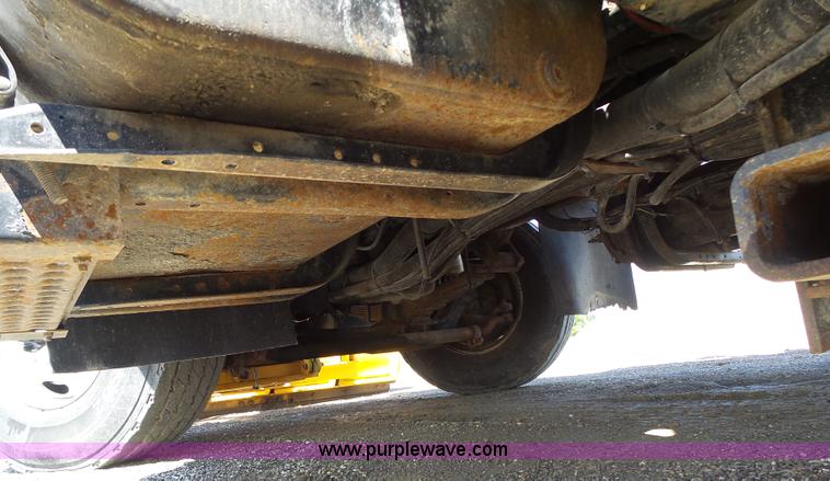 image for item L6058 2002 International F2554 dump truck