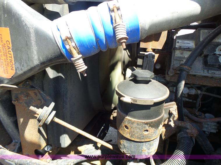 image for item L6058 2002 International F2554 dump truck