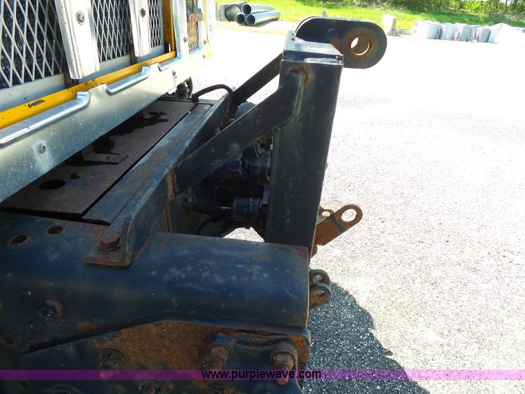 image for item L6060 2002 International F2554 dump truck