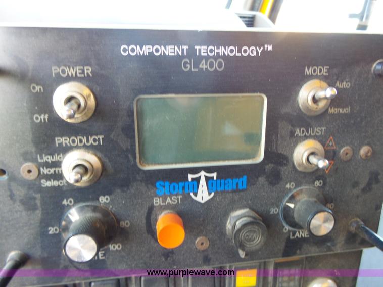 image for item L6060 2002 International F2554 dump truck