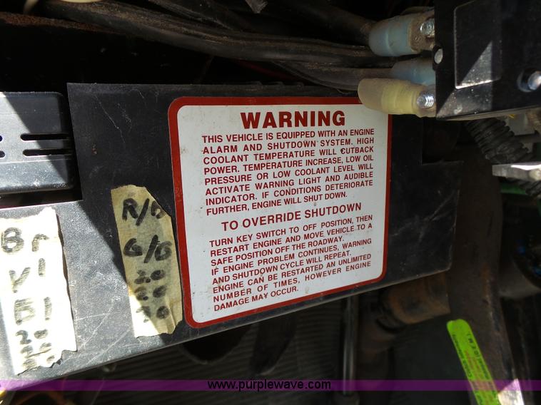 image for item L6060 2002 International F2554 dump truck