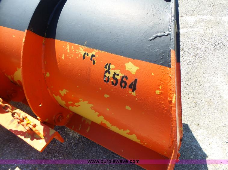 image for item L6062 2002 International F2554 dump truck