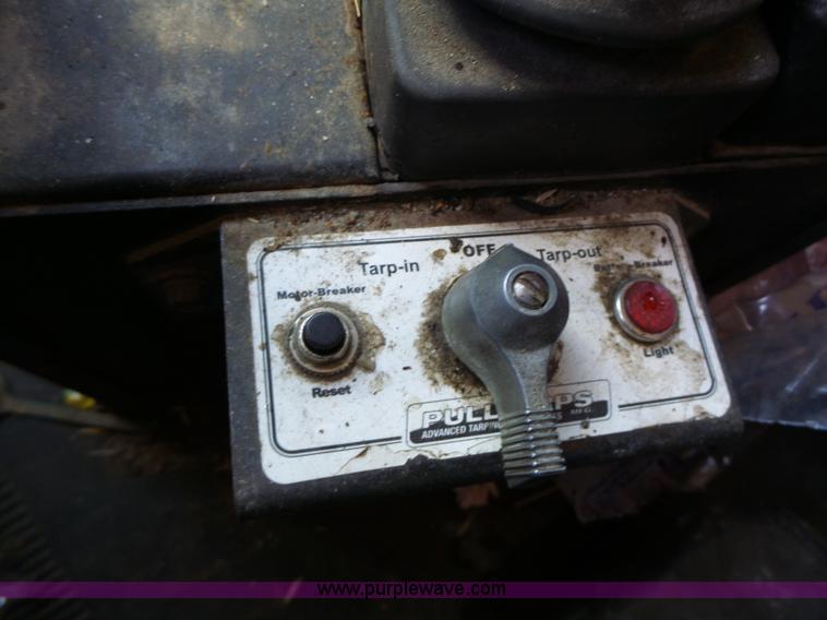 image for item L6062 2002 International F2554 dump truck