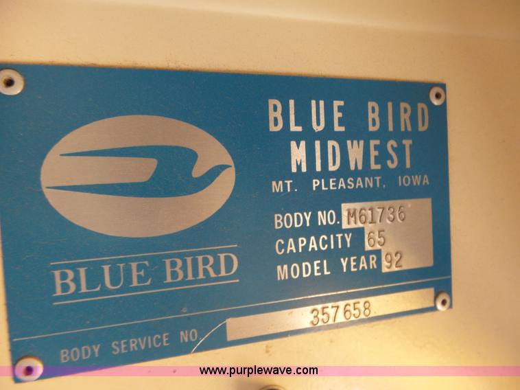 image for item L6340 1992 Ford B700 school bus