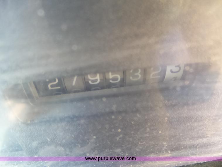 image for item L6341 1994 Chevrolet Blue Bird school bus