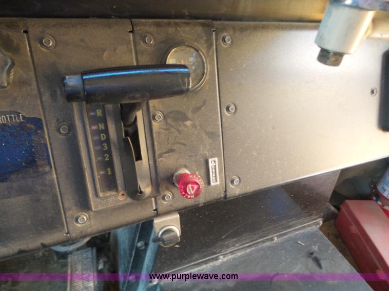 image for item L6341 1994 Chevrolet Blue Bird school bus