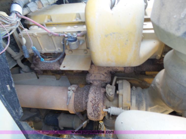 image for item L6342 1995 Chevrolet Blue Bird school bus