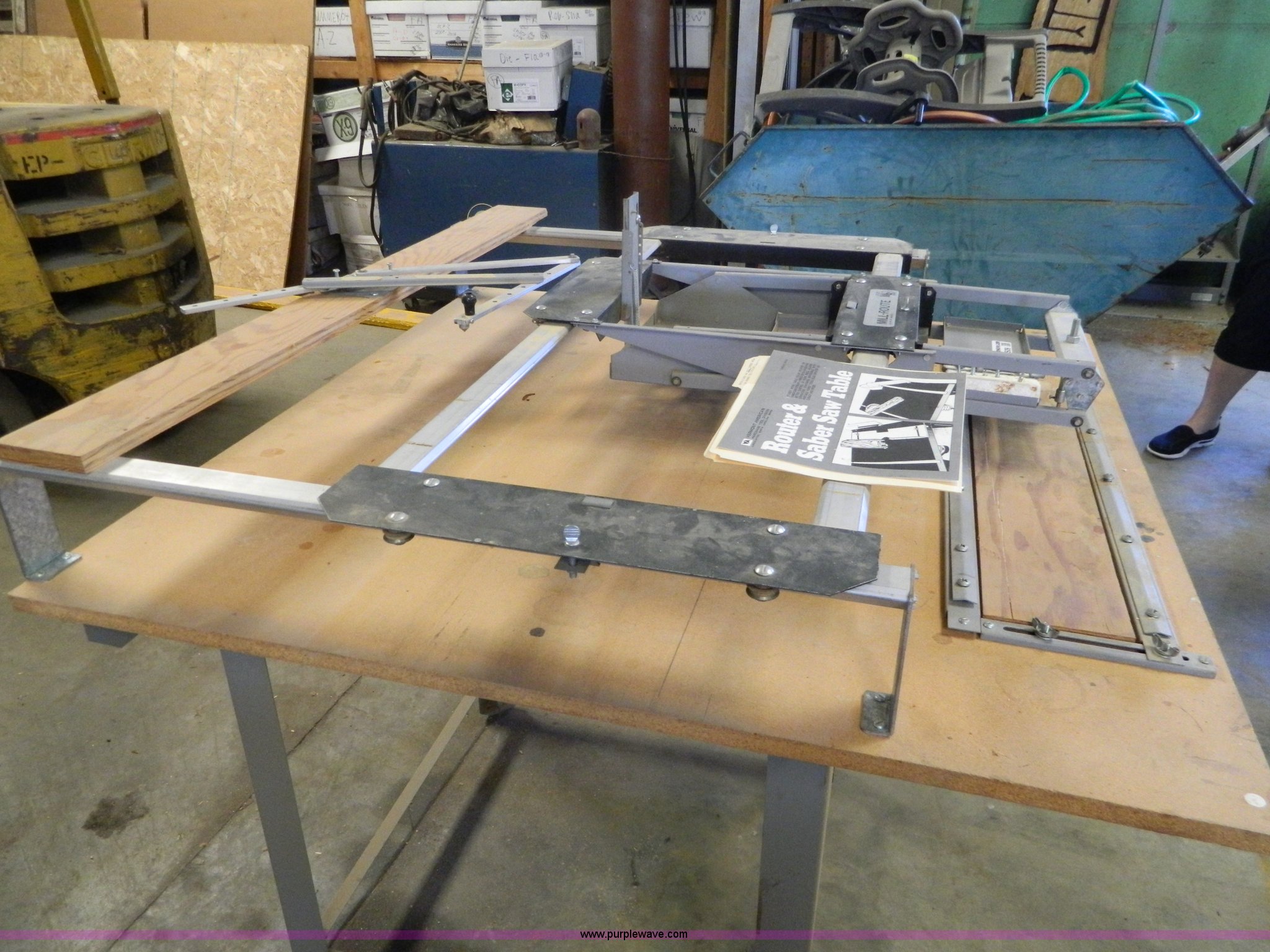 Vermont router saber saw table in Concordia, KS | Item AX9509 sold ...