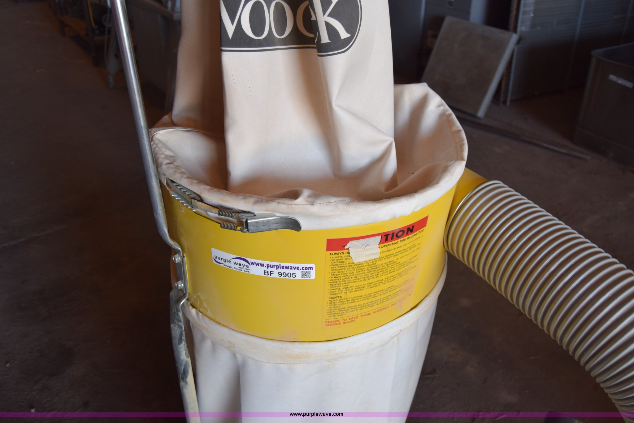 Woodtek dust collector in Larned, KS Item BF9905 sold Purple Wave