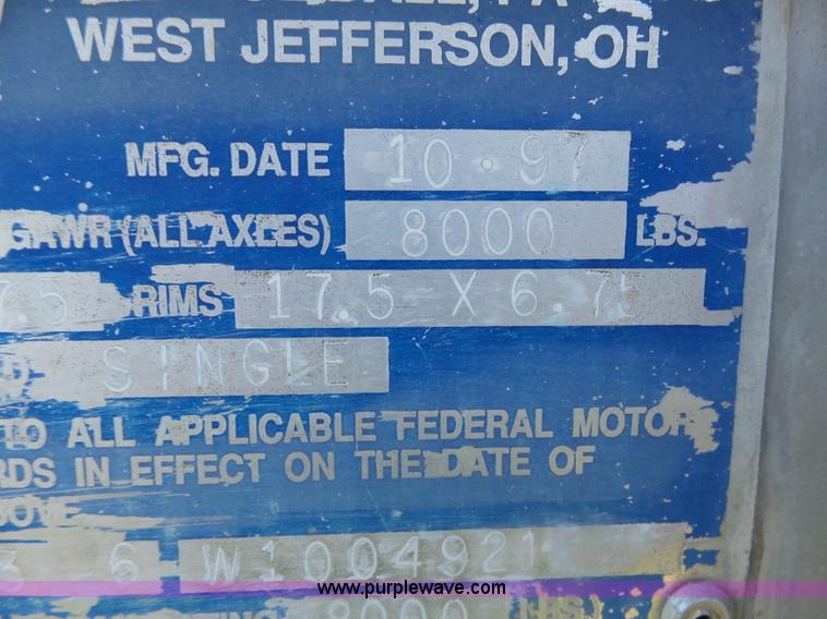 image for item AL9172 1998 Eby 125 livestock trailer