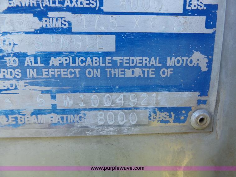 image for item AL9172 1998 Eby 125 livestock trailer