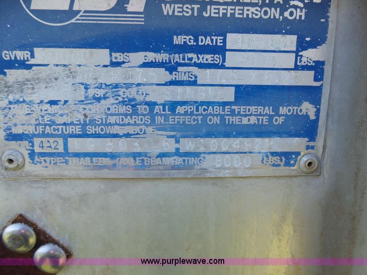 image for item AL9172 1998 Eby 125 livestock trailer