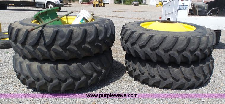 image for item AR9325 (2) combine dual tires