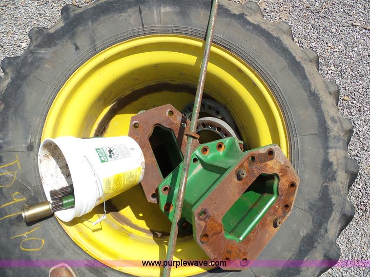 image for item AR9325 (2) combine dual tires