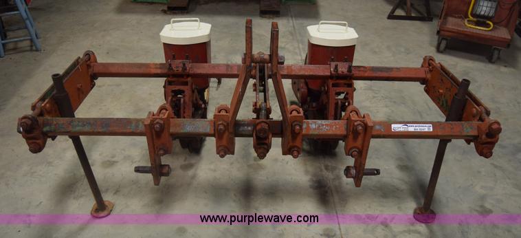 image for item BH9247 International 185 planter