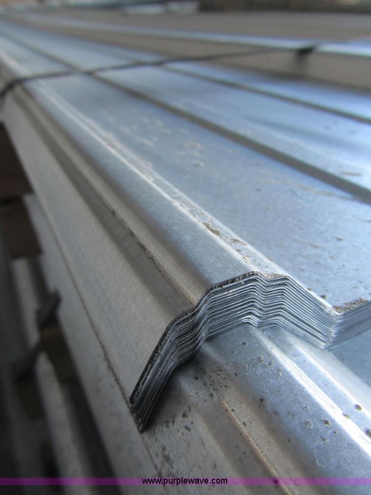 image for item F1355 (80) sheets of metal siding/roofing