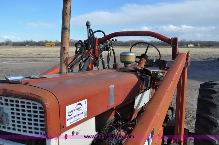 image for item G7278 1959 Farmall 460 tractor