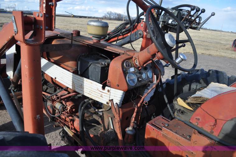 image for item G7278 1959 Farmall 460 tractor