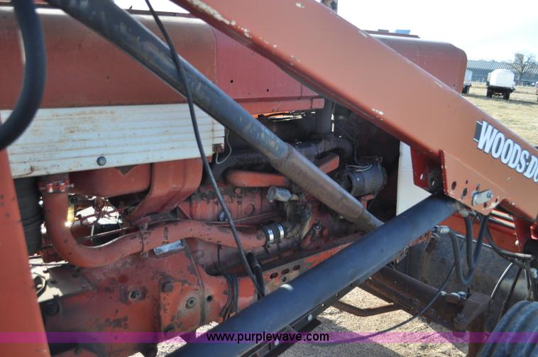 image for item G7278 1959 Farmall 460 tractor