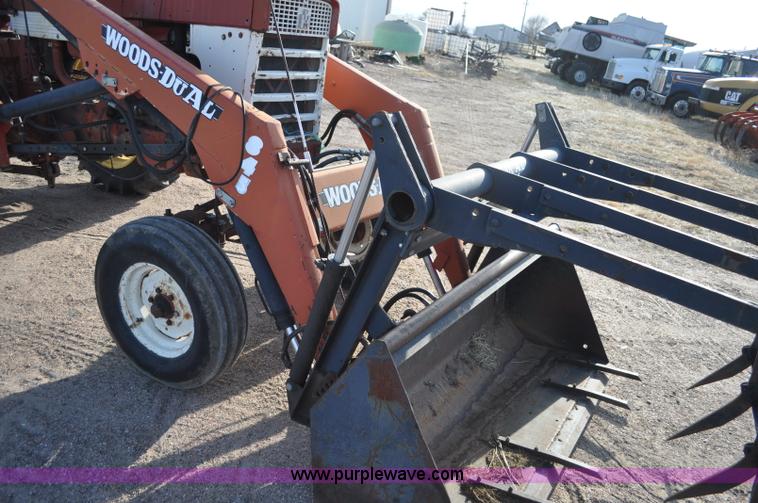 image for item G7278 1959 Farmall 460 tractor