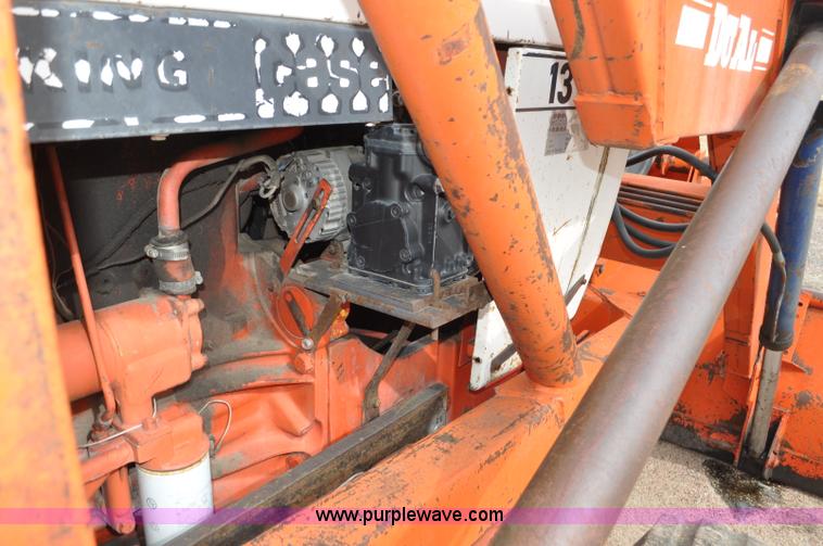 image for item G7279 1975 Case 1370 tractor