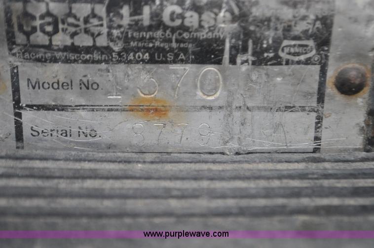 image for item G7279 1975 Case 1370 tractor