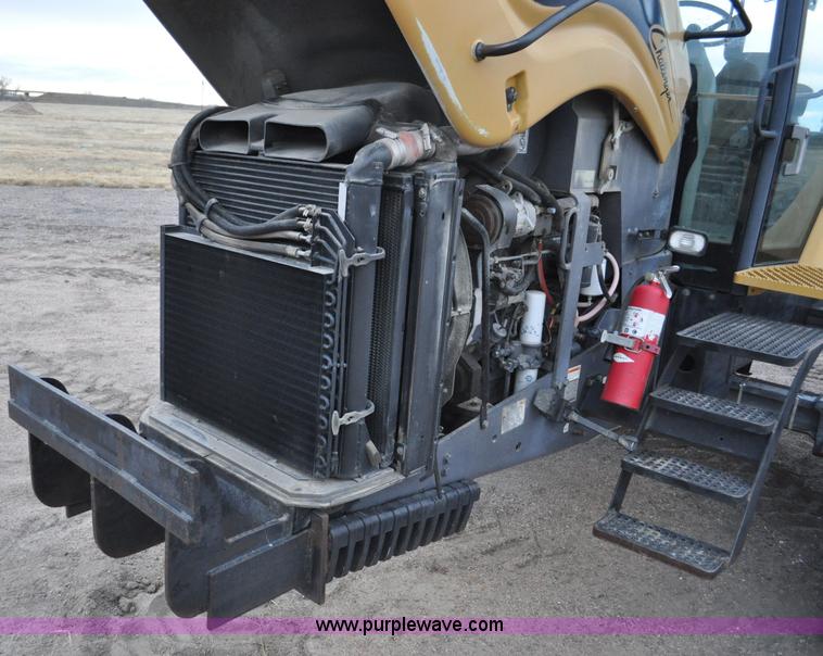 image for item G7280 1997 Caterpillar Challenger 55 tractor