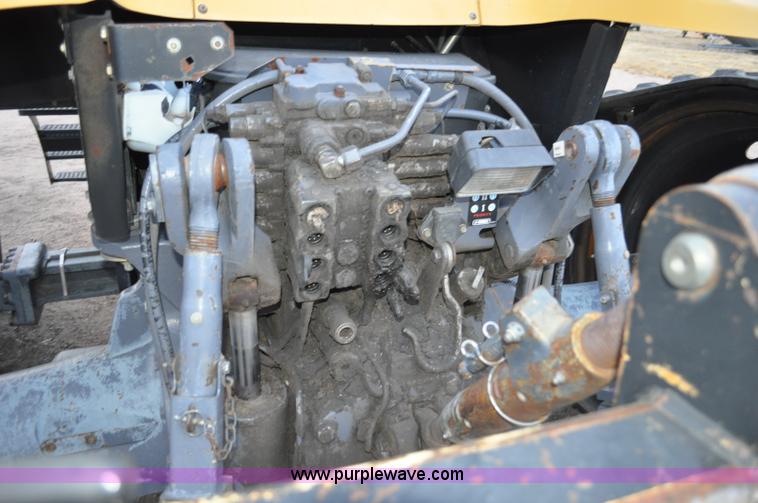 image for item G7280 1997 Caterpillar Challenger 55 tractor