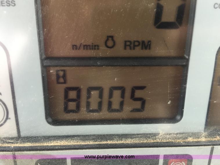 image for item G7280 1997 Caterpillar Challenger 55 tractor