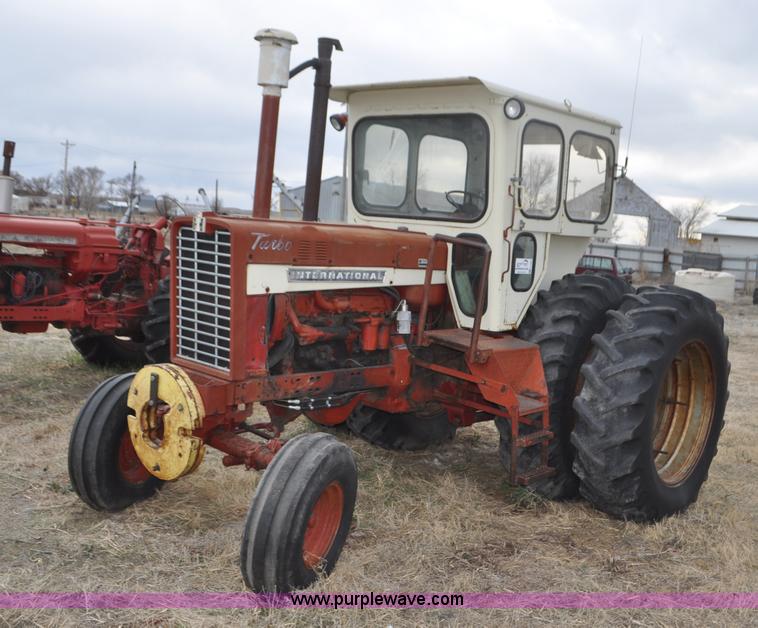 image for item G7295 International 1265 tractor