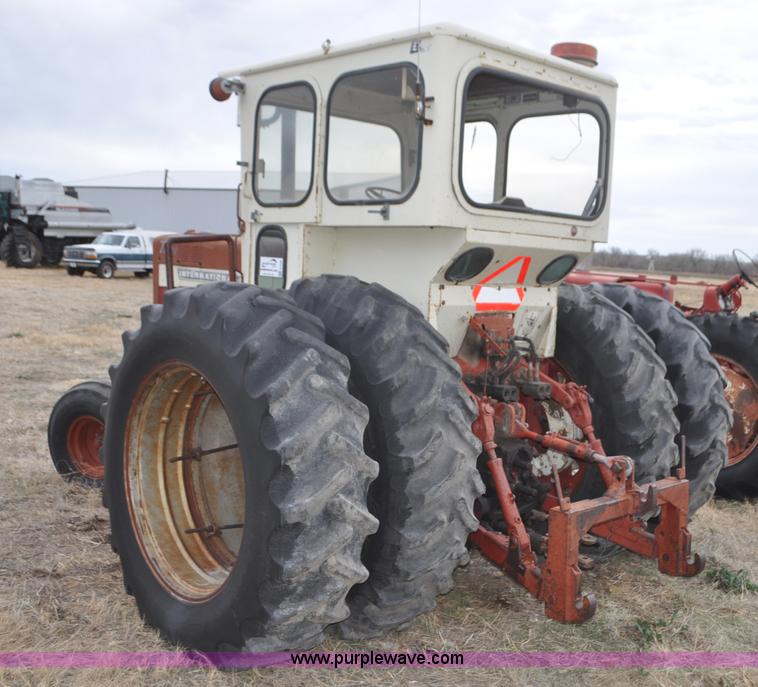 image for item G7295 International 1265 tractor