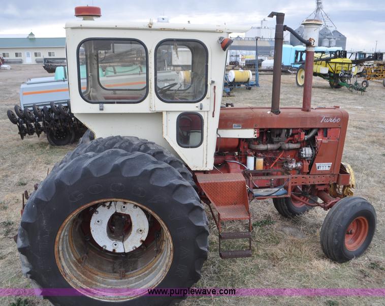 image for item G7295 International 1265 tractor