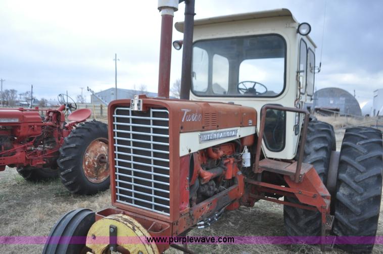 image for item G7295 International 1265 tractor