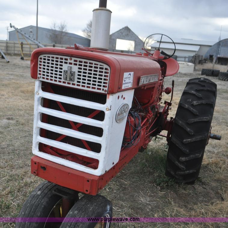 image for item G7296 1958 International 460 tractor