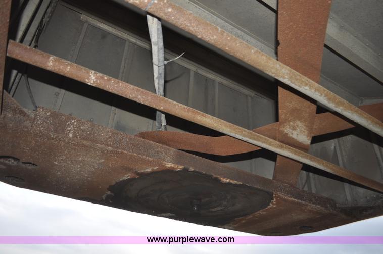 image for item G7306 1973 Timpte double hopper grain trailer