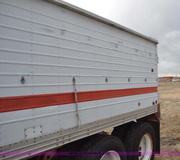 image for item G7306 1973 Timpte double hopper grain trailer