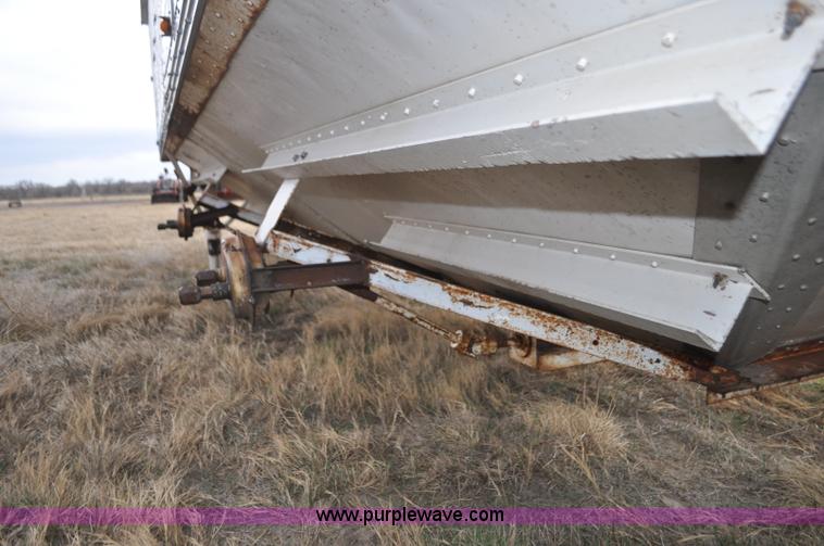 image for item G7306 1973 Timpte double hopper grain trailer