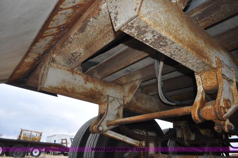 image for item G7306 1973 Timpte double hopper grain trailer