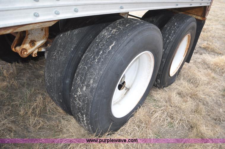 image for item G7306 1973 Timpte double hopper grain trailer