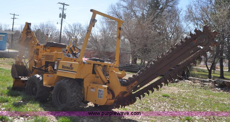 image for item G7325 1991 Vermeer V430A trencher