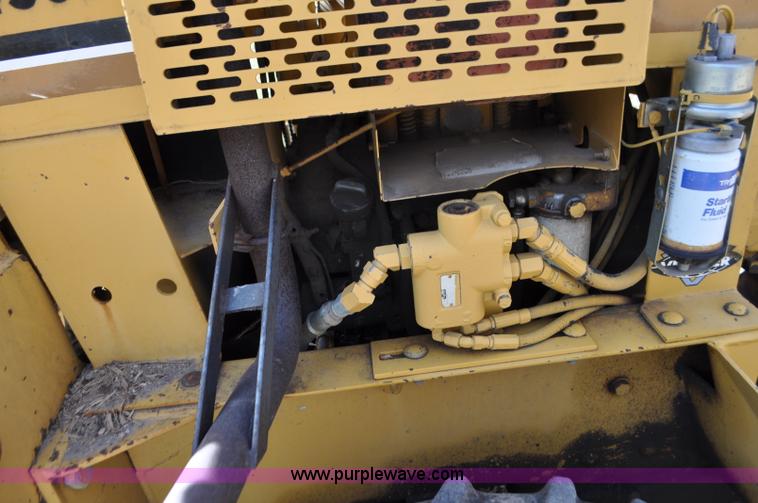 image for item G7325 1991 Vermeer V430A trencher