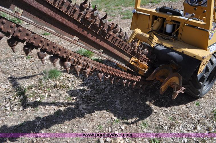 image for item G7325 1991 Vermeer V430A trencher