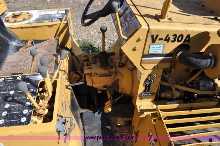 image for item G7325 1991 Vermeer V430A trencher