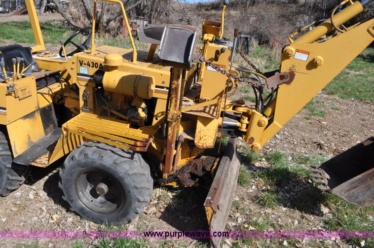 image for item G7325 1991 Vermeer V430A trencher